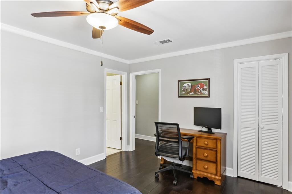 70 Old Ivy Road NE Unit 12