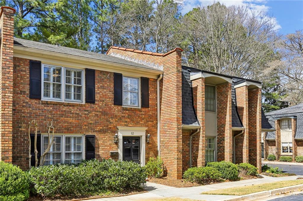 70 Old Ivy Road NE Unit 12