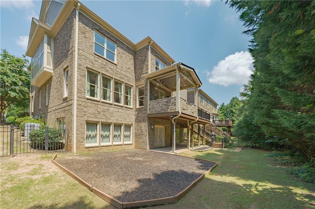 6301 Mount Vernon Oaks Drive