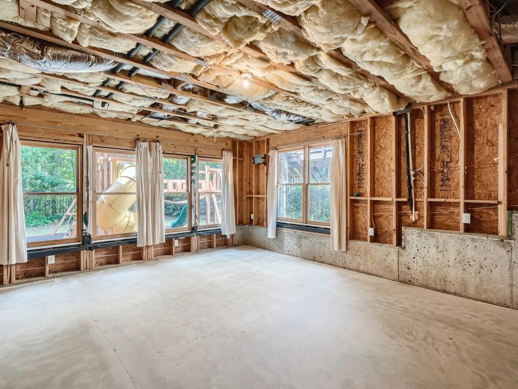 6301 Mount Vernon Oaks Drive