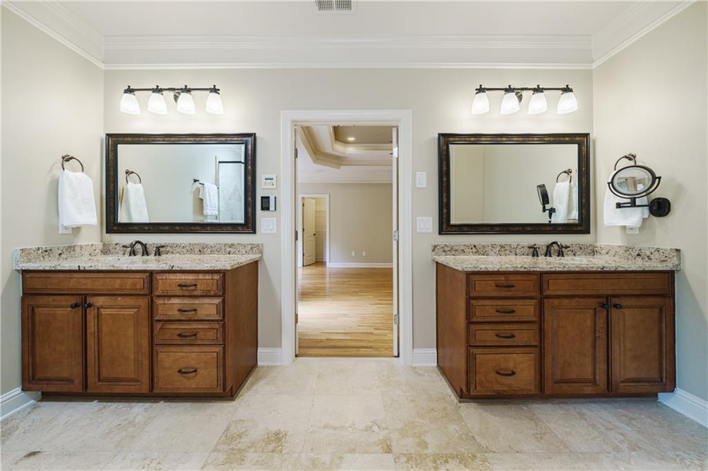 6301 Mount Vernon Oaks Drive