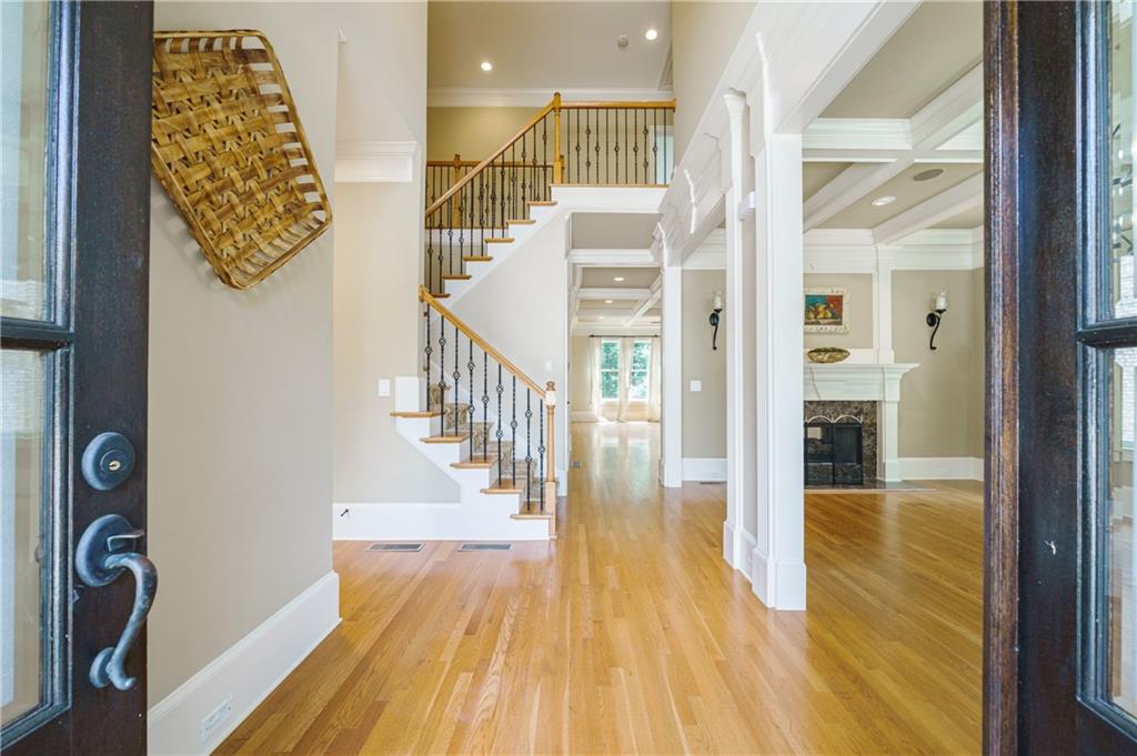 6301 Mount Vernon Oaks Drive