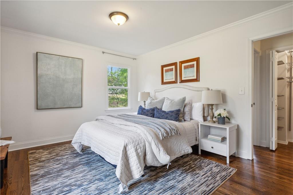 1970 Glenroy Place SE