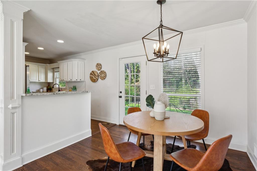 1970 Glenroy Place SE