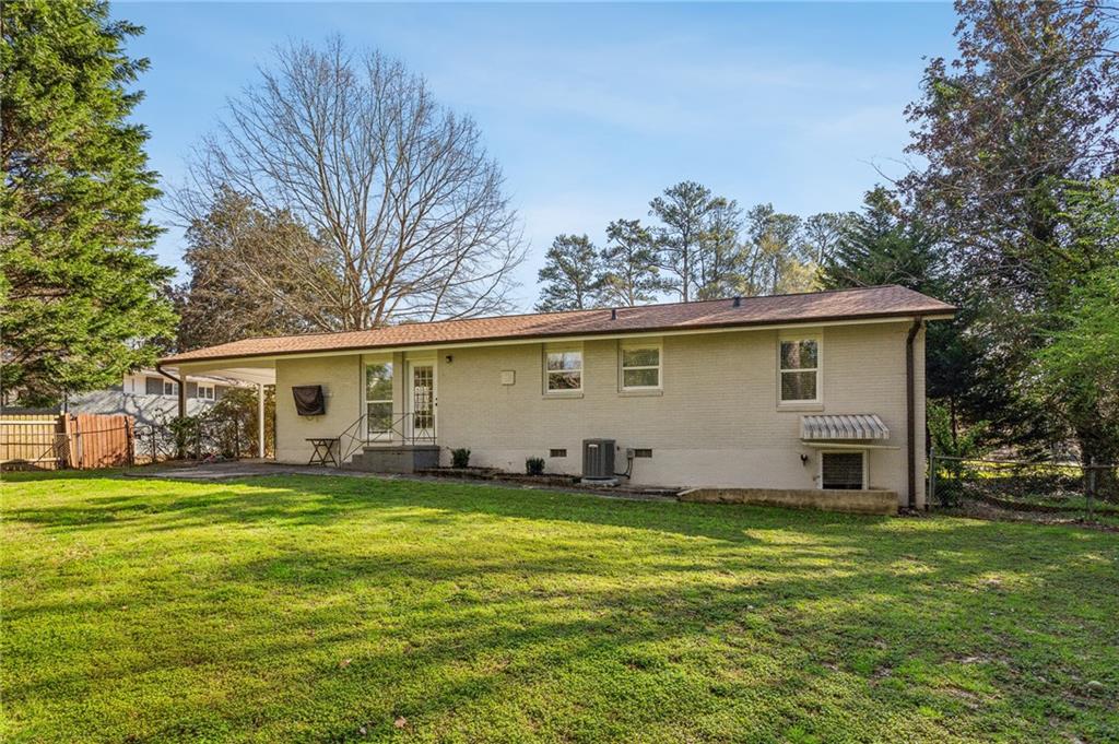 1970 Glenroy Place SE