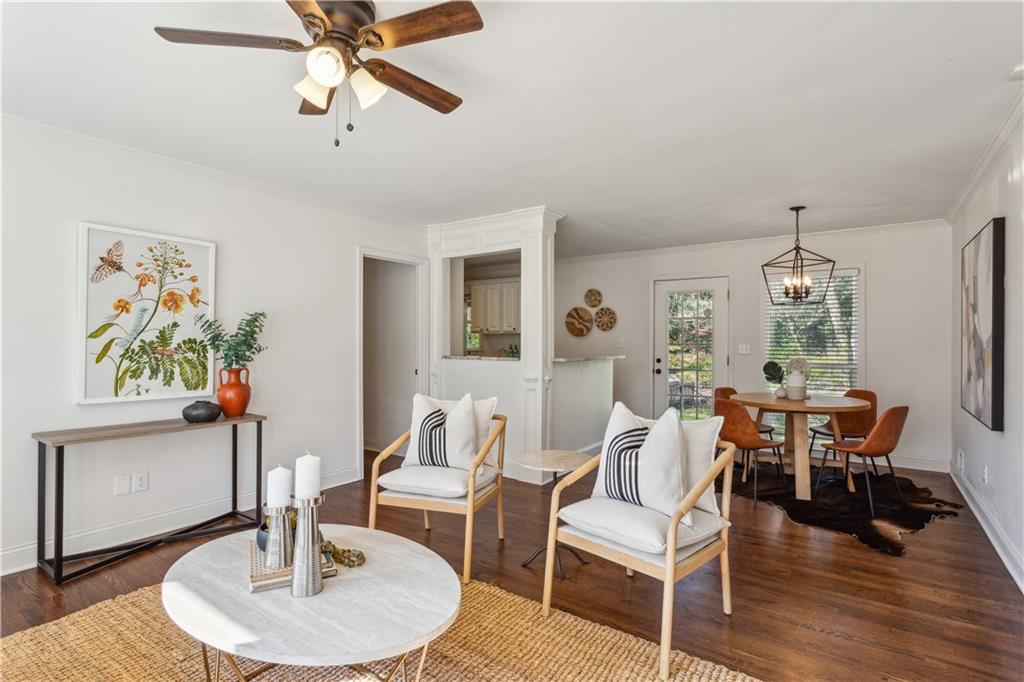 1970 Glenroy Place SE