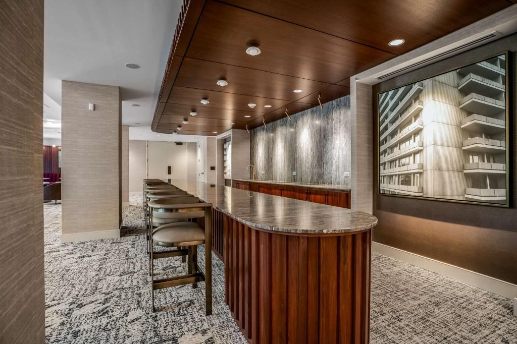 2575 Peachtree Road NE Unit 7H