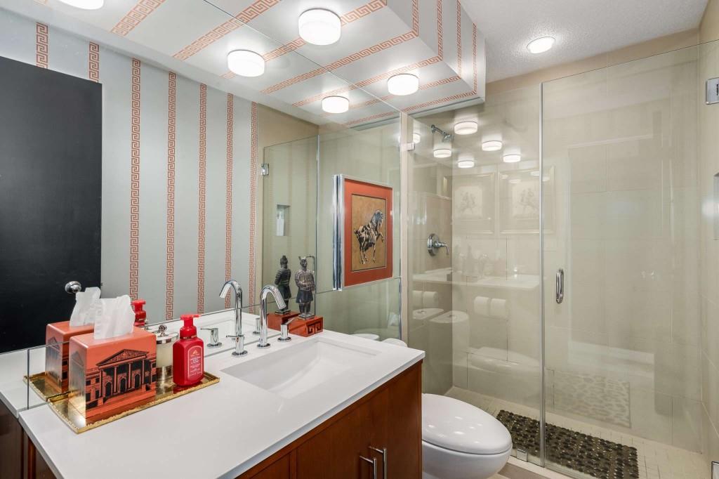 2575 Peachtree Road NE Unit 7H