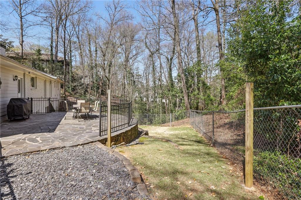 81 Tuxedo Terrace NW