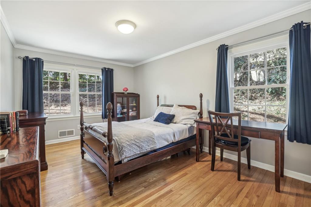 81 Tuxedo Terrace NW