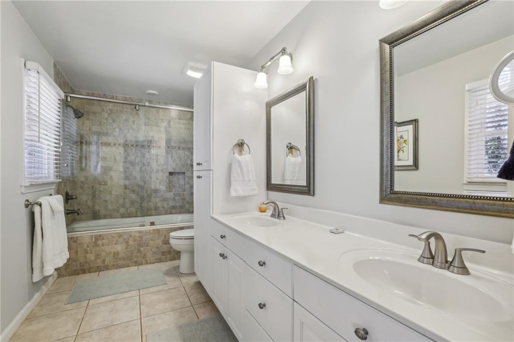 81 Tuxedo Terrace NW