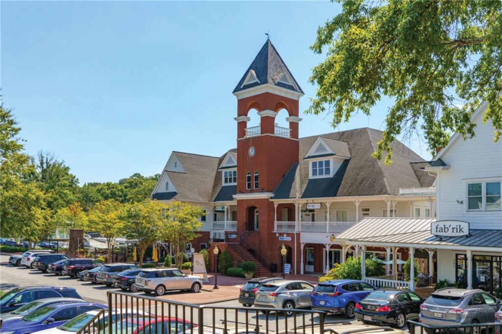 2210 River Green Drive NW