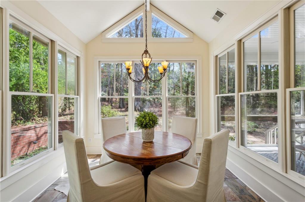 2979 Sequoyah Drive NW