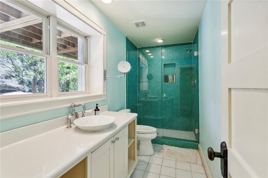 2979 Sequoyah Drive NW