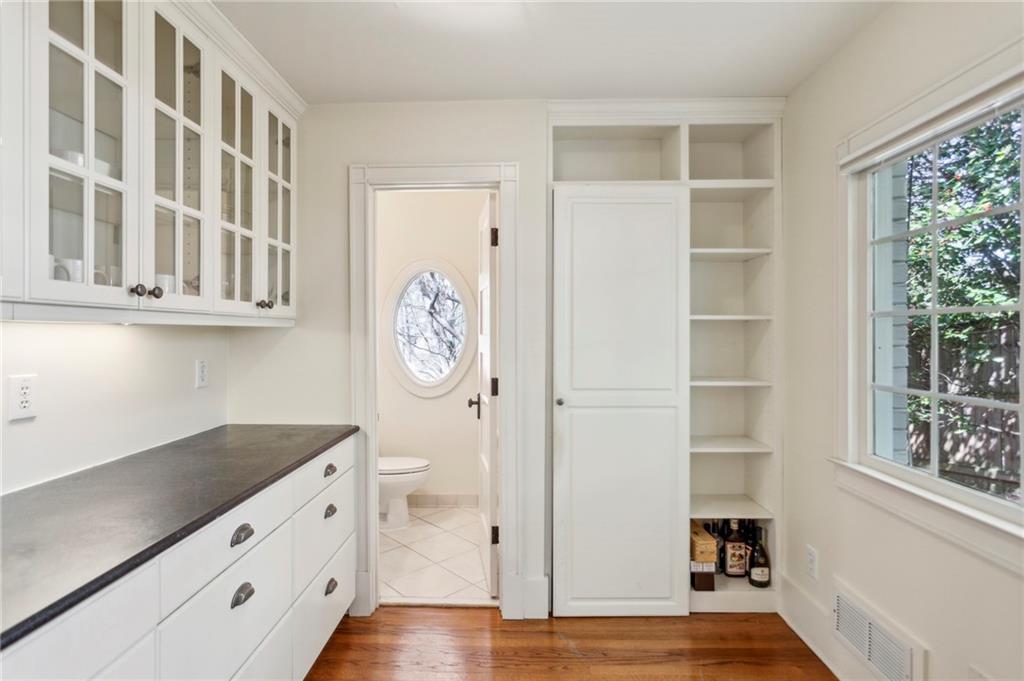 2979 Sequoyah Drive NW