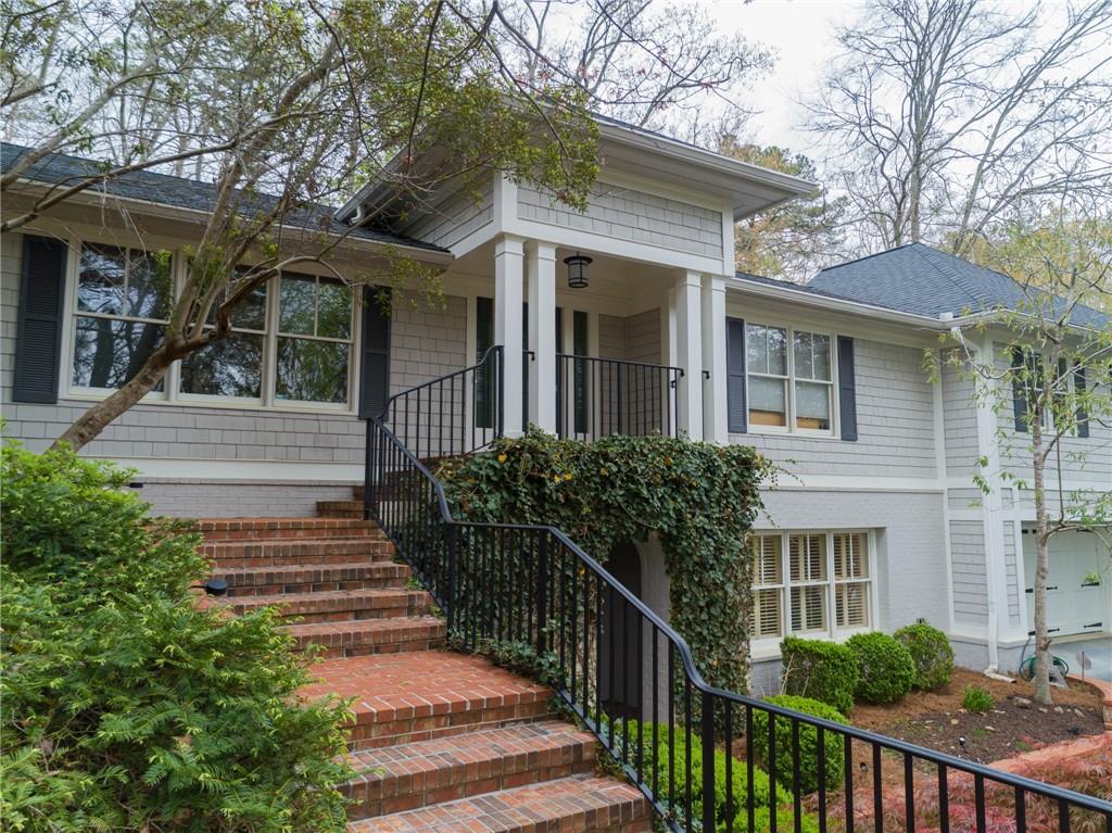 2979 Sequoyah Drive NW