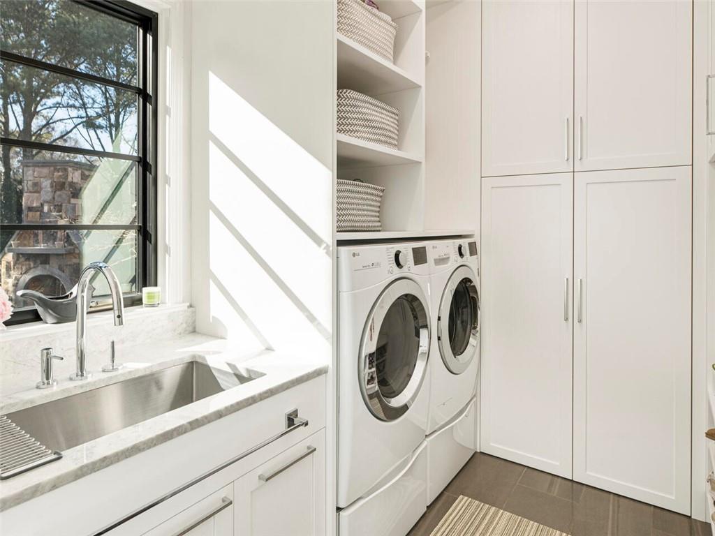 165 High Bluff Court