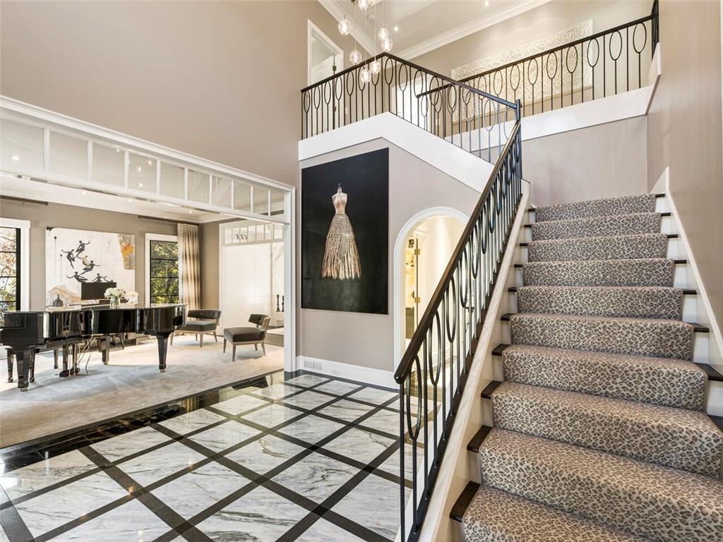 165 High Bluff Court