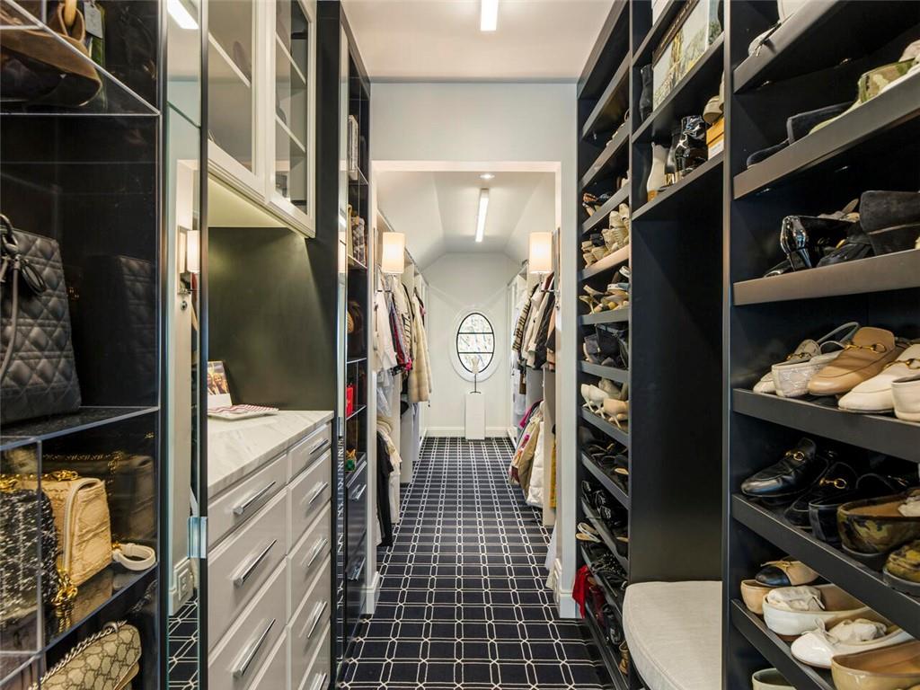 165 High Bluff Court