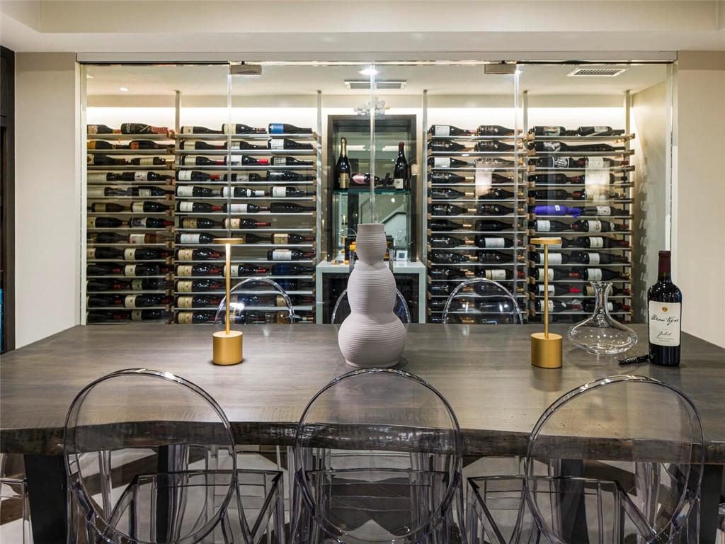 165 High Bluff Court