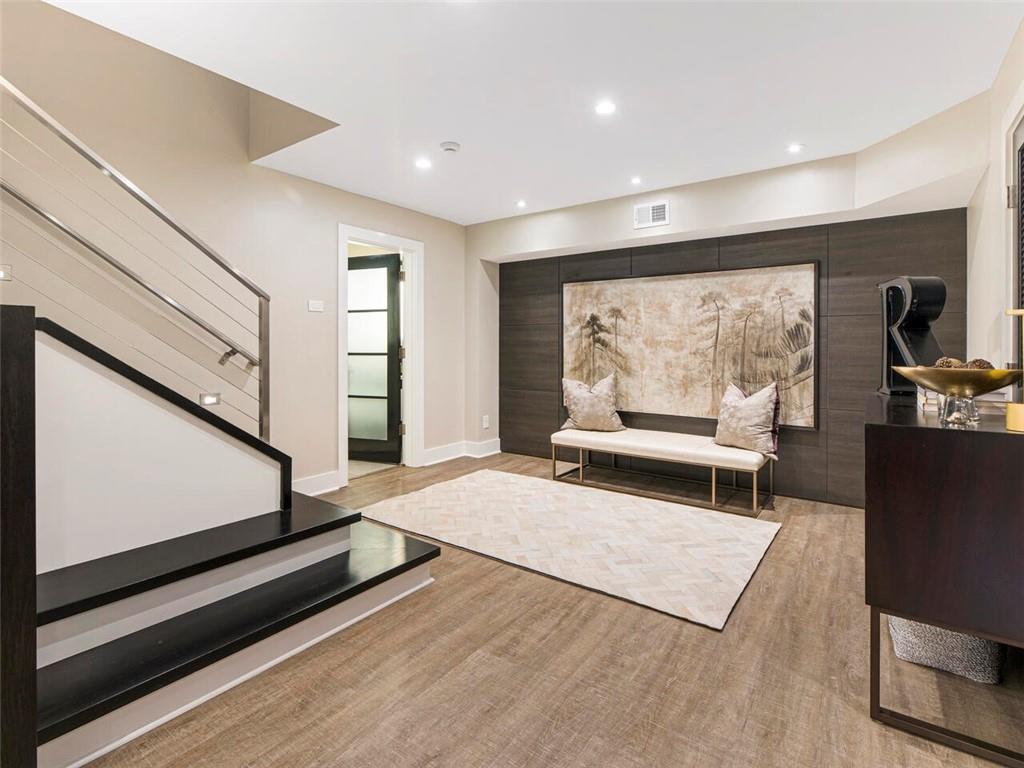 165 High Bluff Court