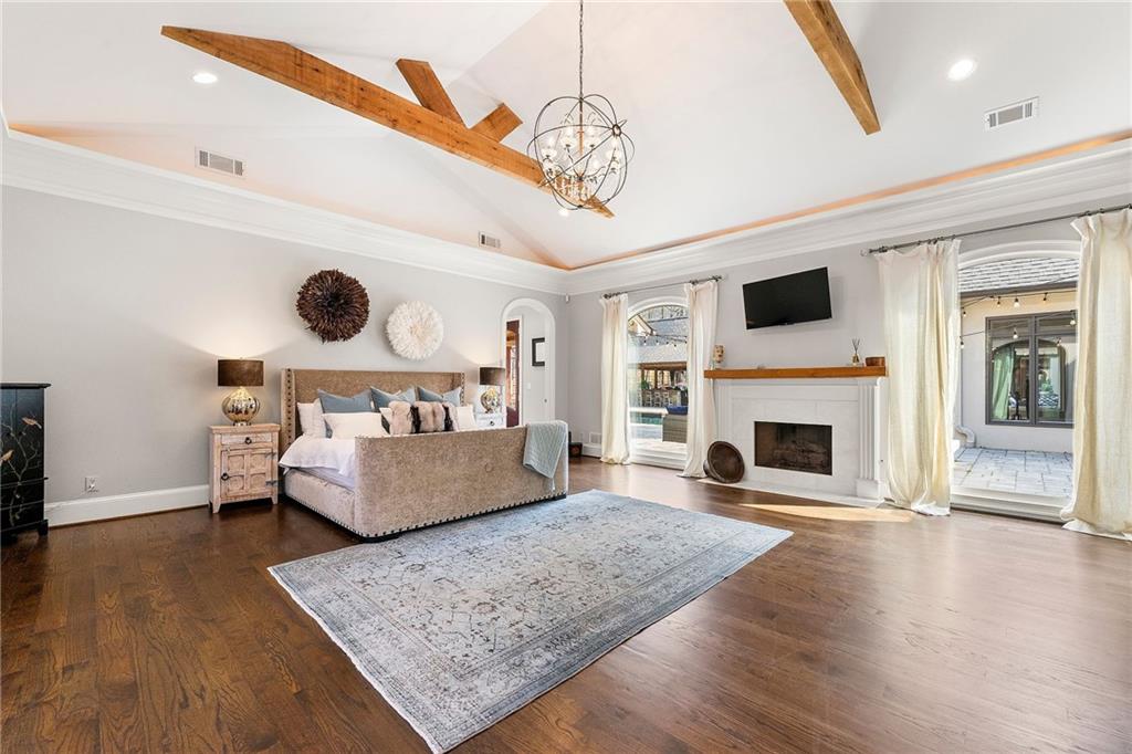 1250 Crest Valley Drive