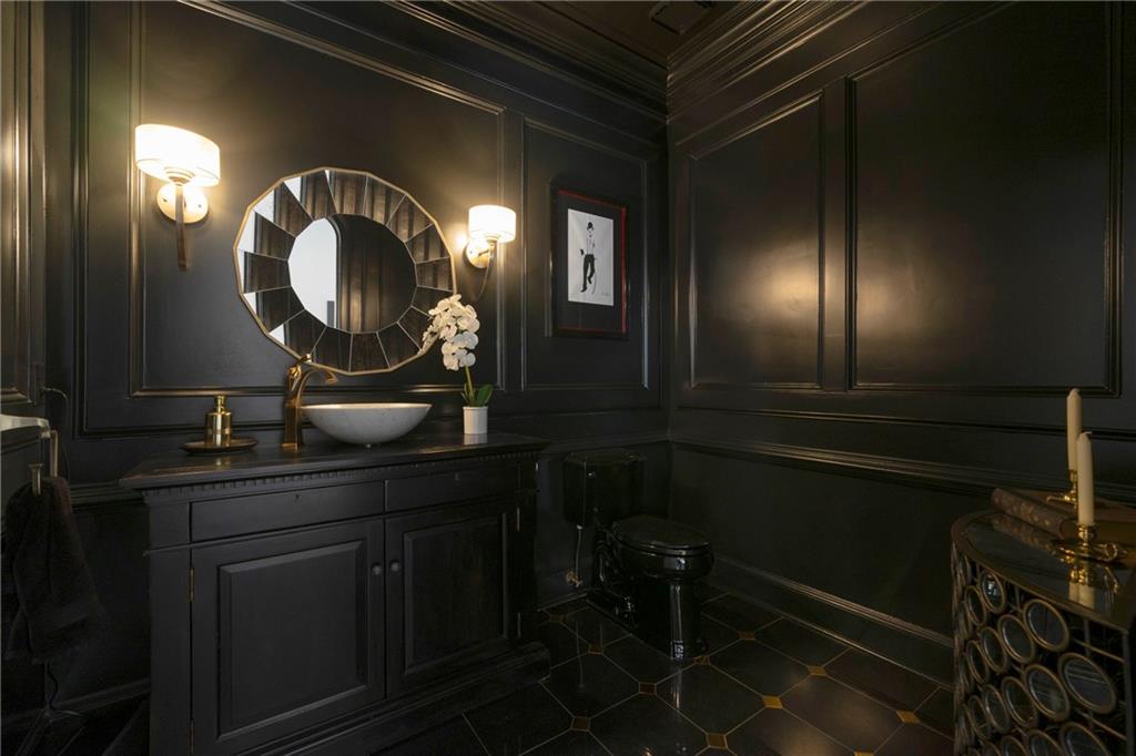 1250 Crest Valley Drive