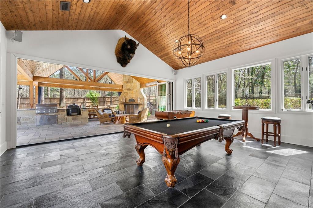 1250 Crest Valley Drive