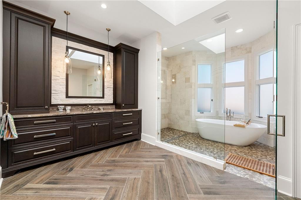 1250 Crest Valley Drive