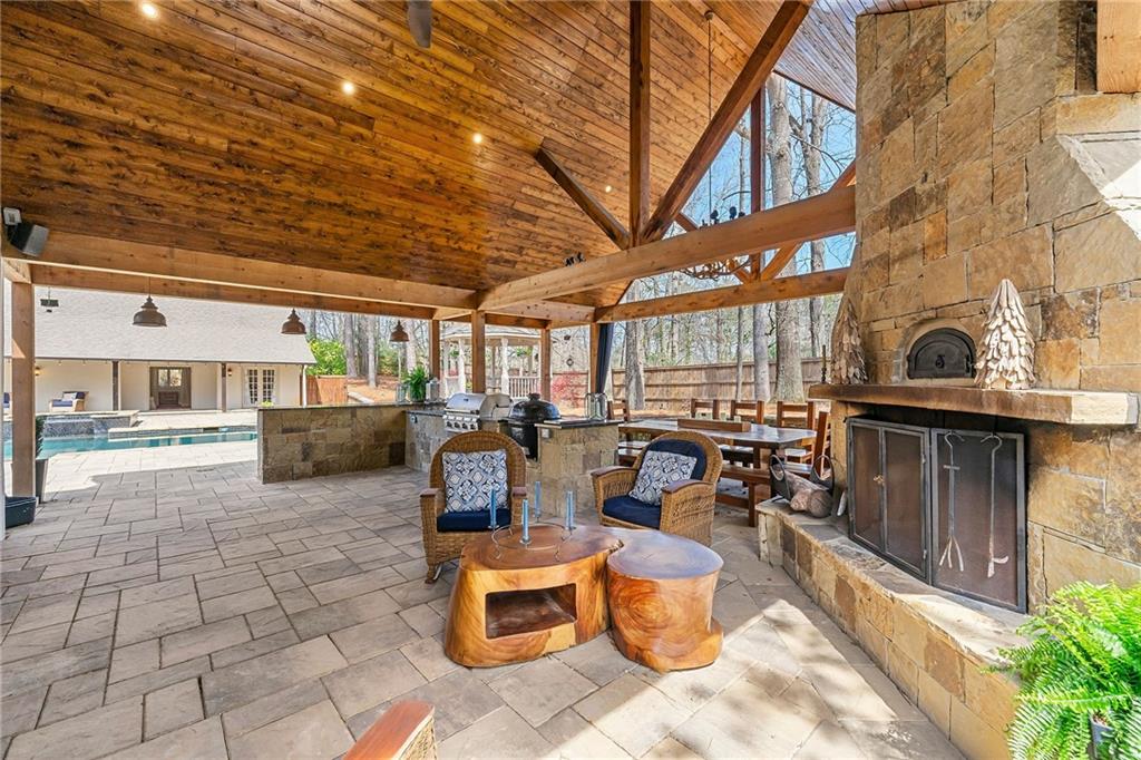 1250 Crest Valley Drive