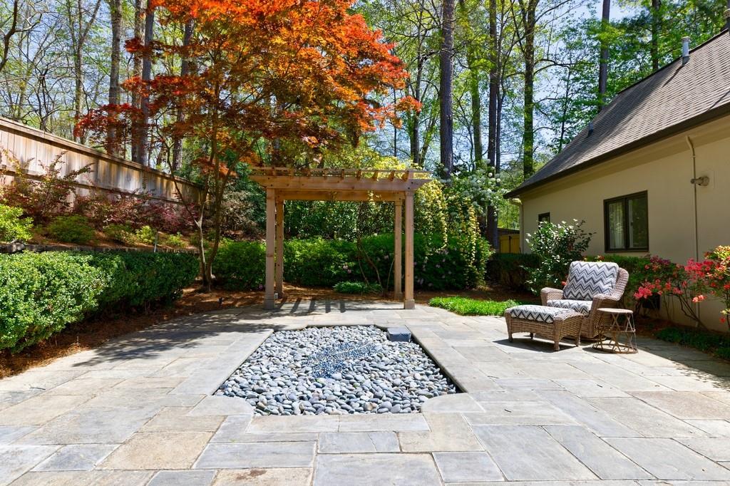 1250 Crest Valley Drive