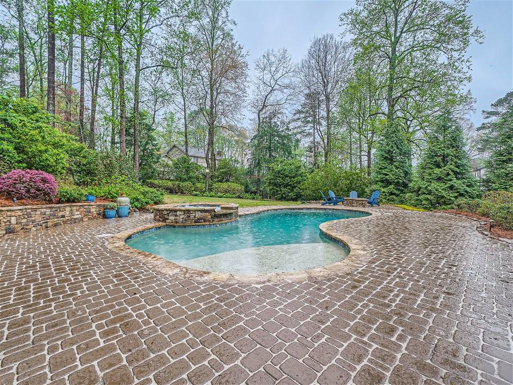 5147 Weatherwood Trace