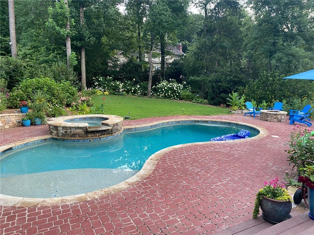 5147 Weatherwood Trace