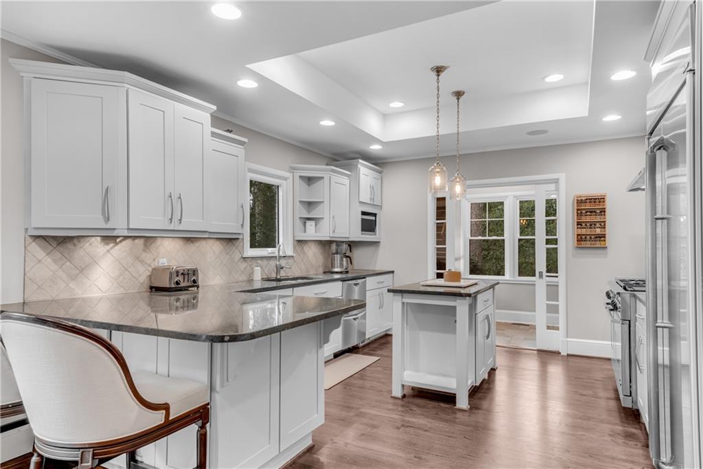 570 Peachtree Battle Avenue NW