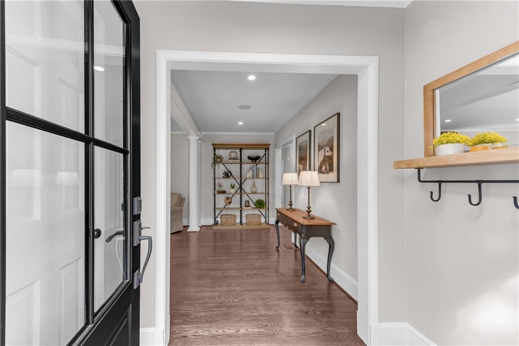 570 Peachtree Battle Avenue NW
