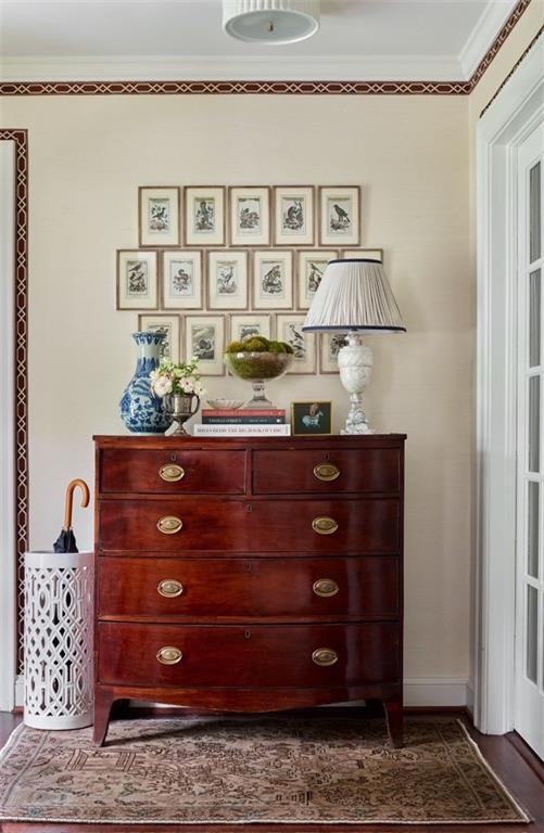 1922 Greystone Road NW