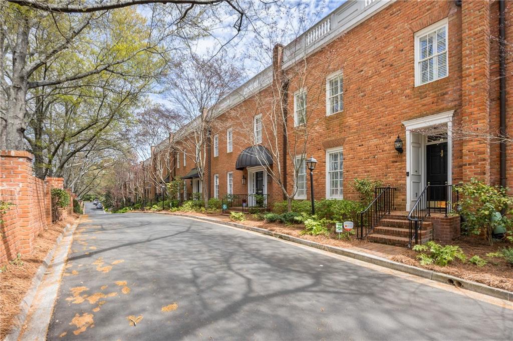 3131 Slaton Drive NW Unit 34