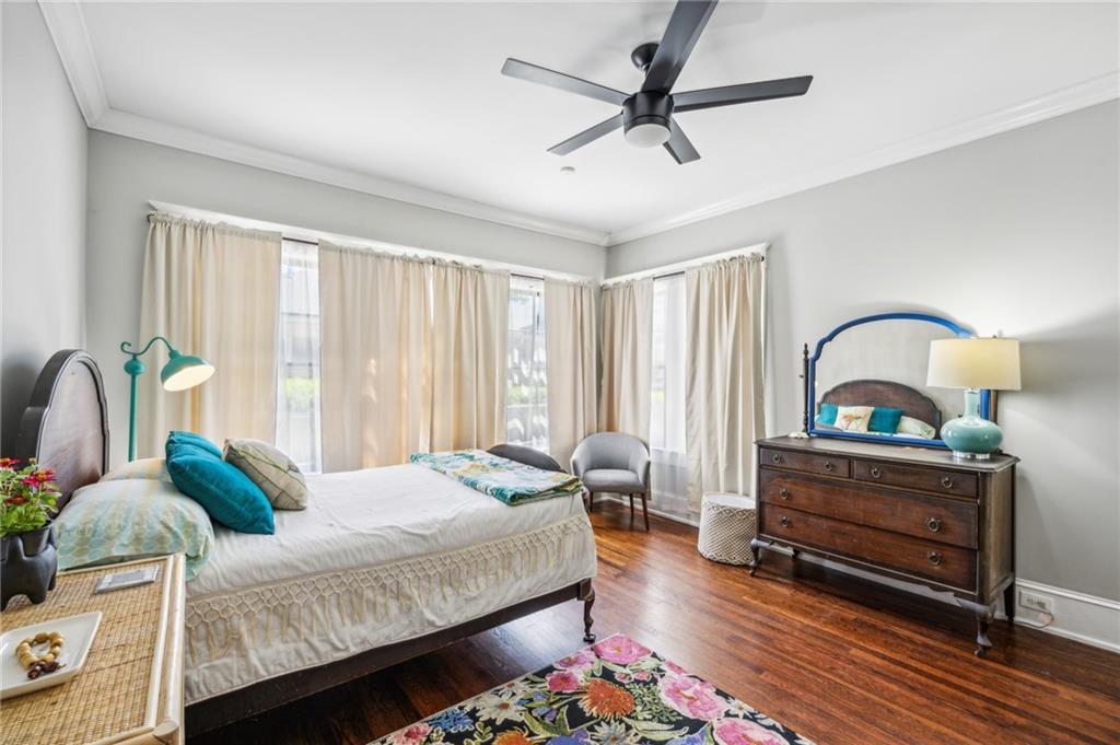 196 E Wesley Road NE