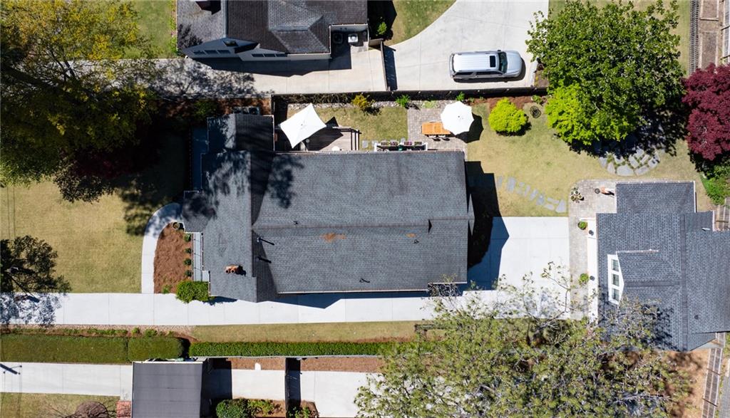 196 E Wesley Road NE