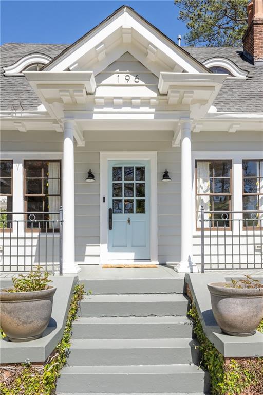 196 E Wesley Road NE