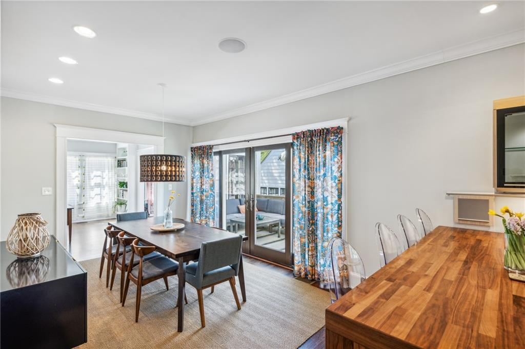 196 E Wesley Road NE