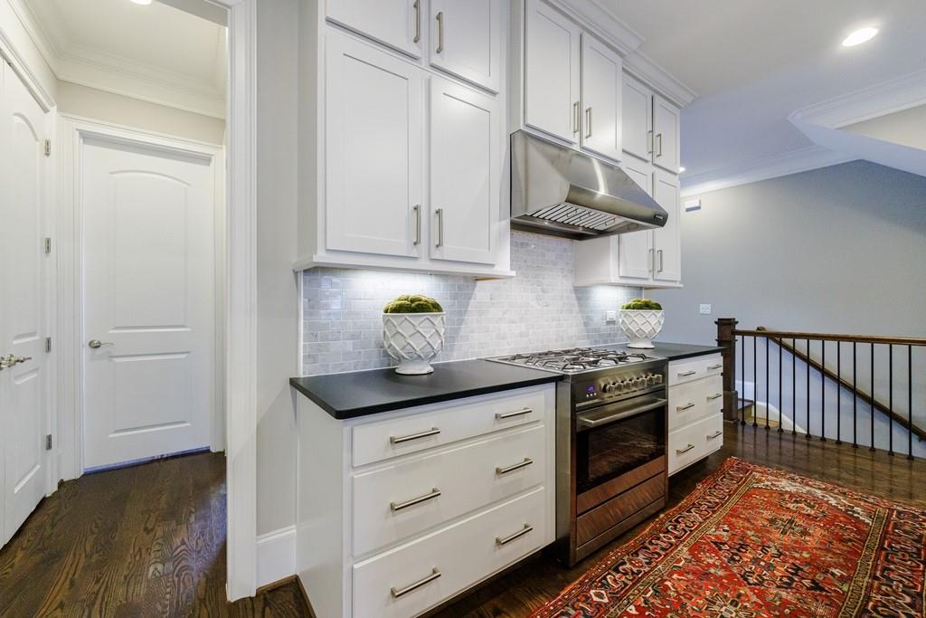 1190 John Collier Road