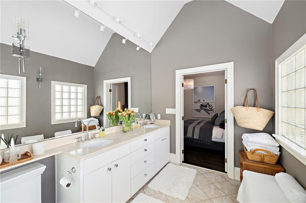 1741 Flagler Avenue NE