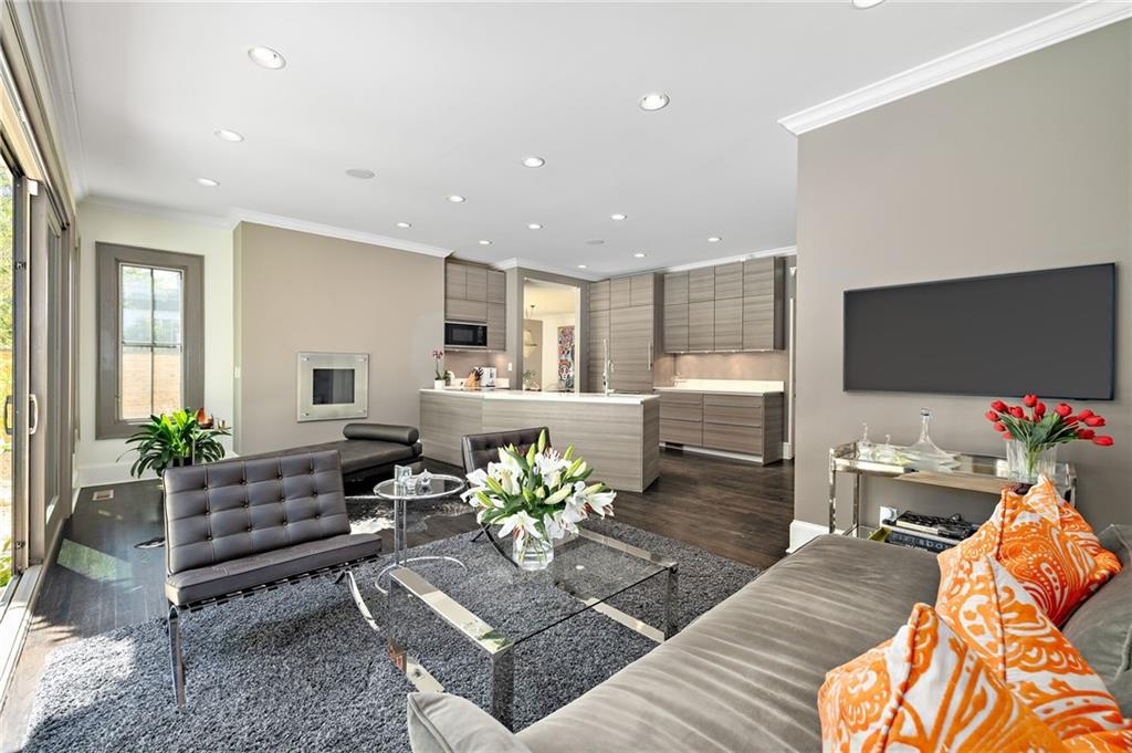 1741 Flagler Avenue NE