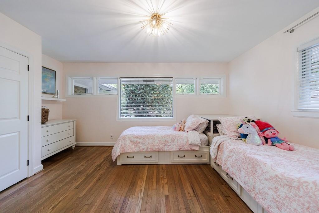 2879 Castlewood Drive