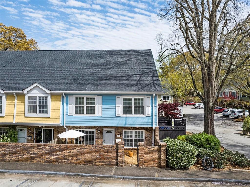 307 Adair Street Unit C4