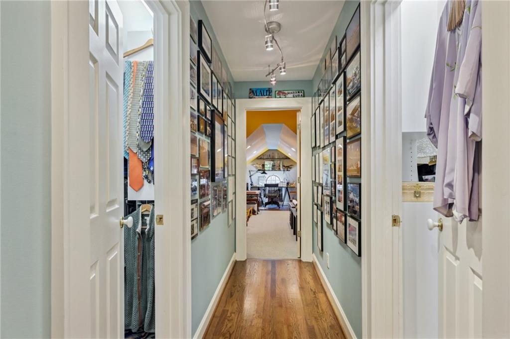 76 Huntington Road NE