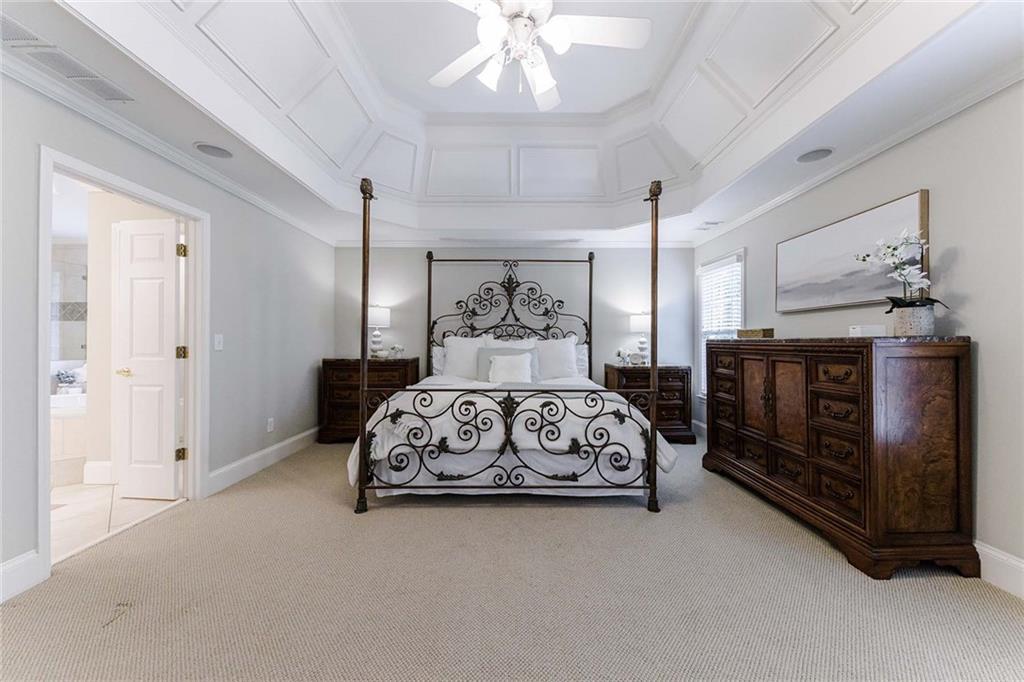 670 Greenview Terrace