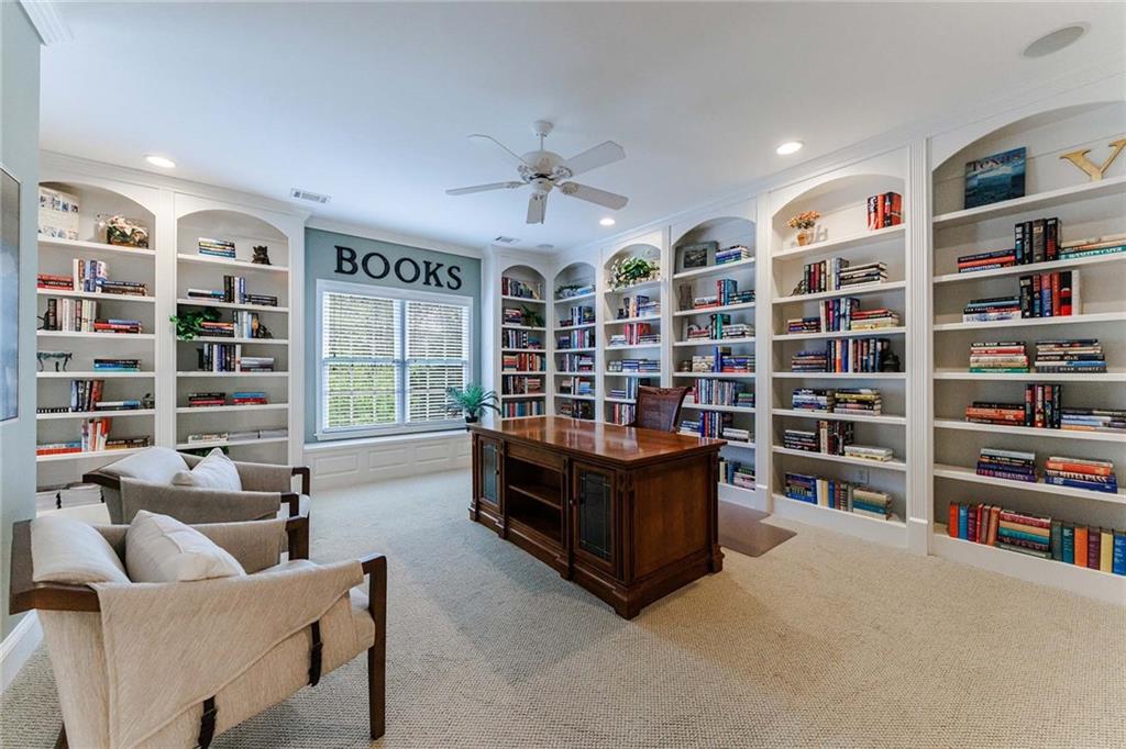 670 Greenview Terrace