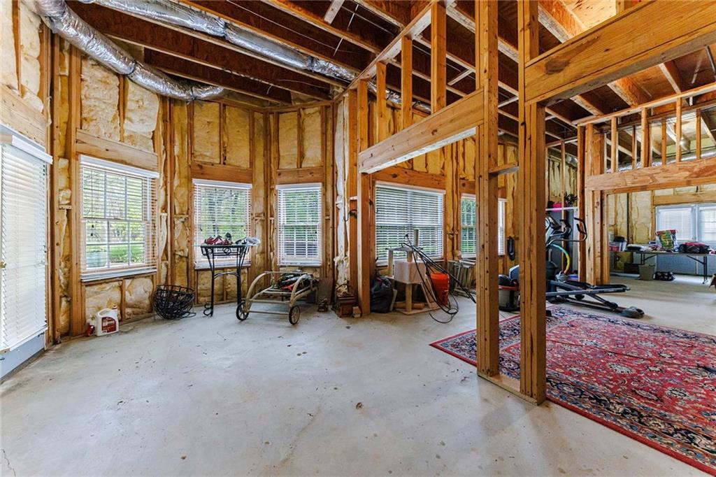 670 Greenview Terrace